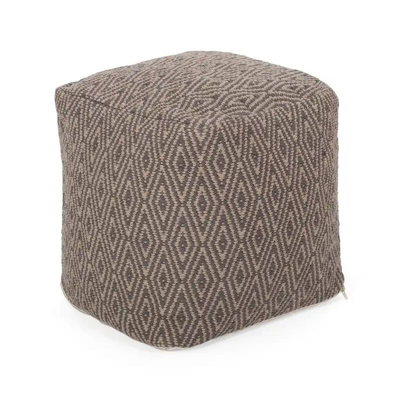 Pouf a cubo in cotone Boven, realizzato a mano, di Christopher Knight Home