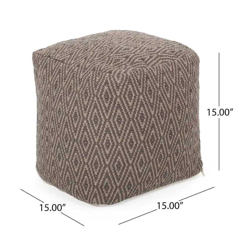 Pouf a cubo in cotone Boven, realizzato a mano, di Christopher Knight Home