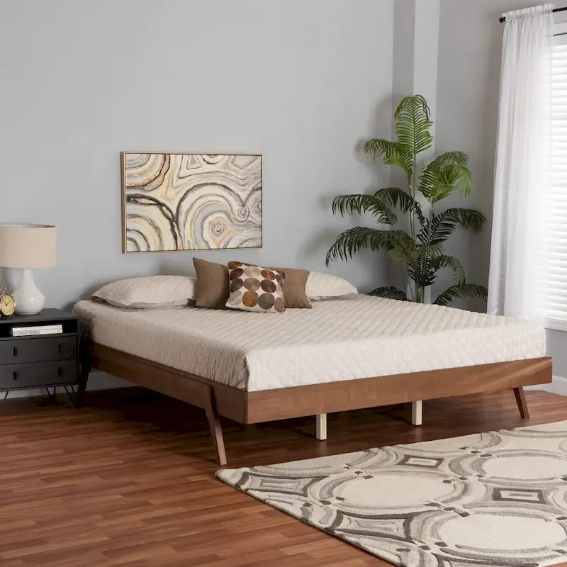 Struttura letto Sarita Mid-Century Modern in legno di frassino con finitura noce