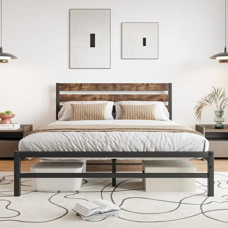 Base per letto a piattaforma Queen Size con testiera rustica vintage in legno, robusto supporto a doghe in metallo per materasso