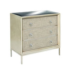 Comodino Comò con Pannello Anteriore Tappezzato in Legno, 3 Cassetti, Top a Specchio e Maniglie ad Anello - Beige - Roche River Decor